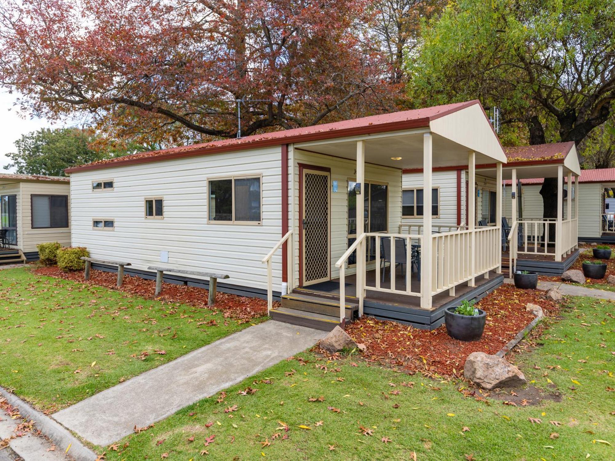 Nrma Bairnsdale Riverside Holiday Park 部屋 写真