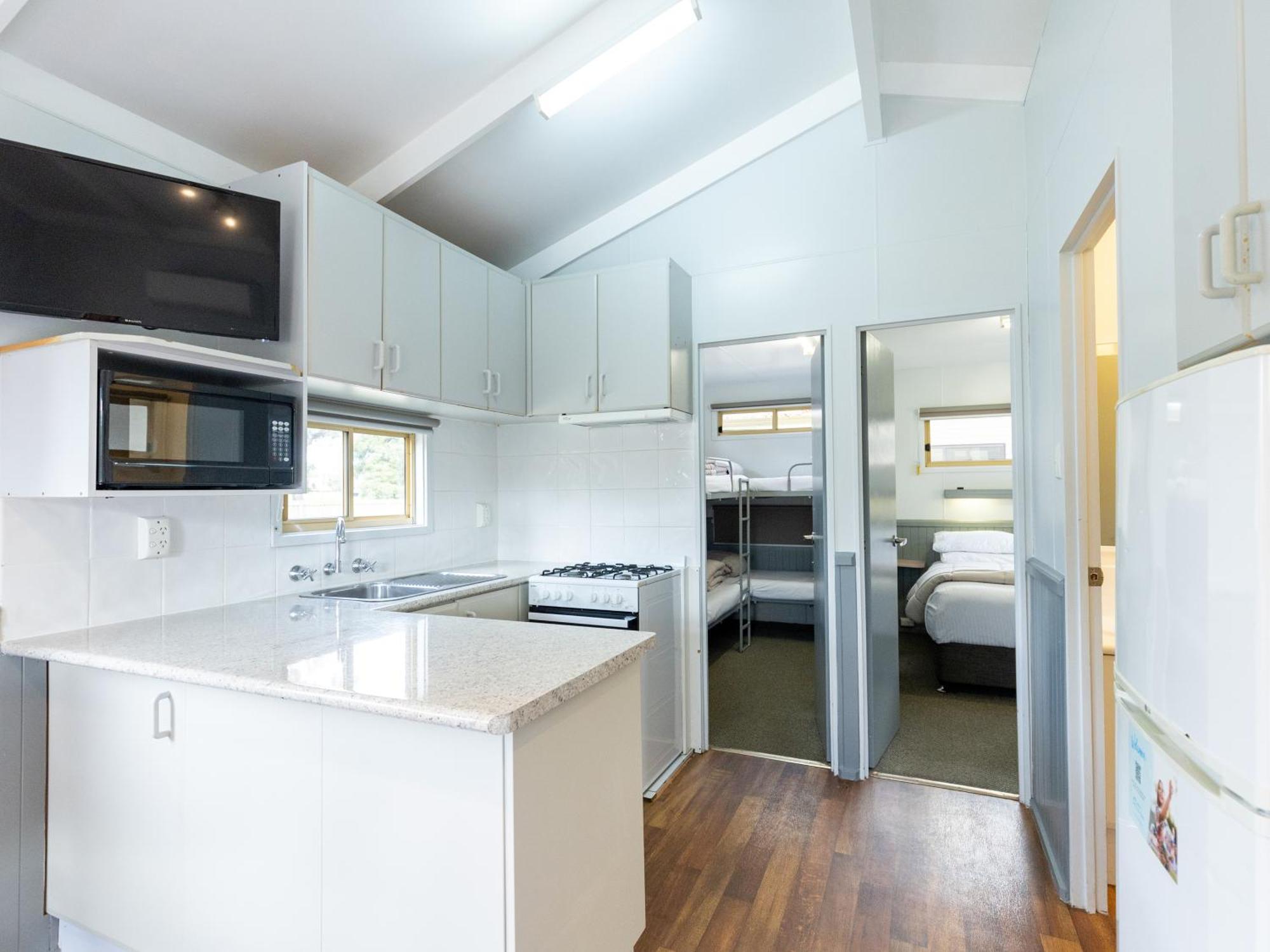 Nrma Bairnsdale Riverside Holiday Park 部屋 写真