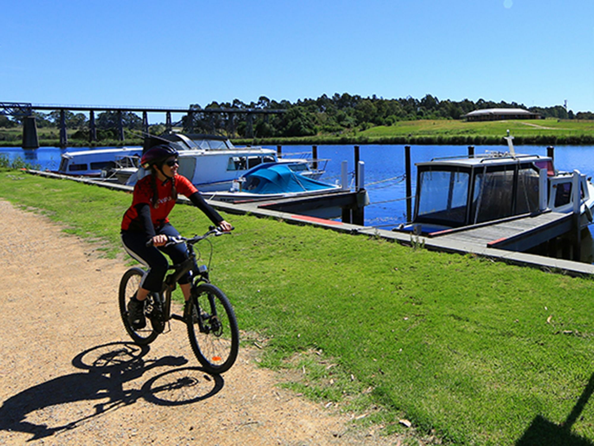 Nrma Bairnsdale Riverside Holiday Park エクステリア 写真