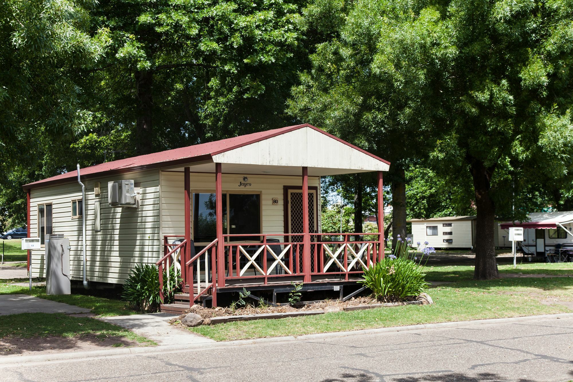 Nrma Bairnsdale Riverside Holiday Park エクステリア 写真